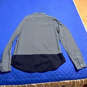 Aeropostale LS men’s button down, size large, new with tag. Light blue/dark blue